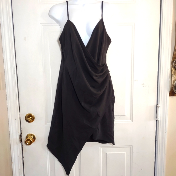 Pink Lily Black Sleeveless Asimetrical Mini Dress. Size XXL. NWOT - Picture 2 of 11